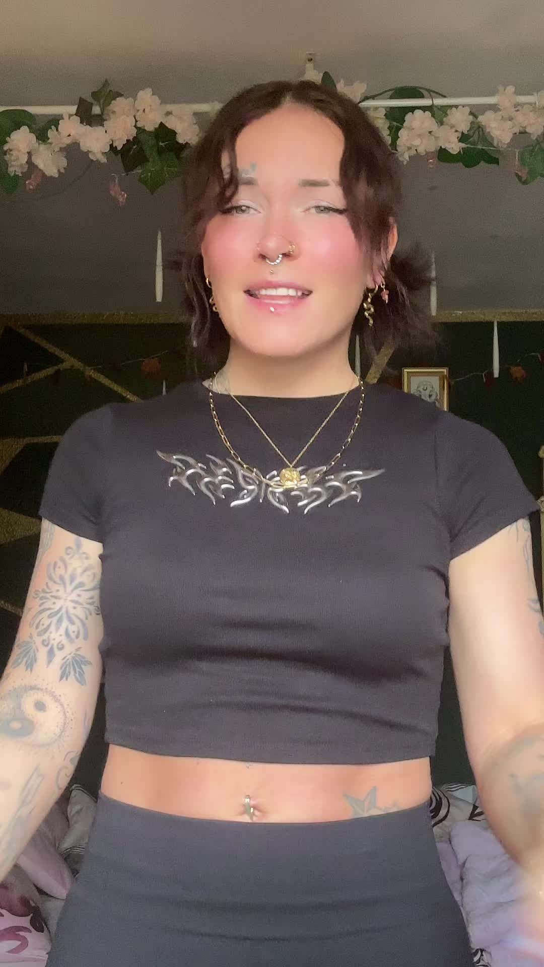 @𝐽𝑎𝑛𝑖𝑥 🩷