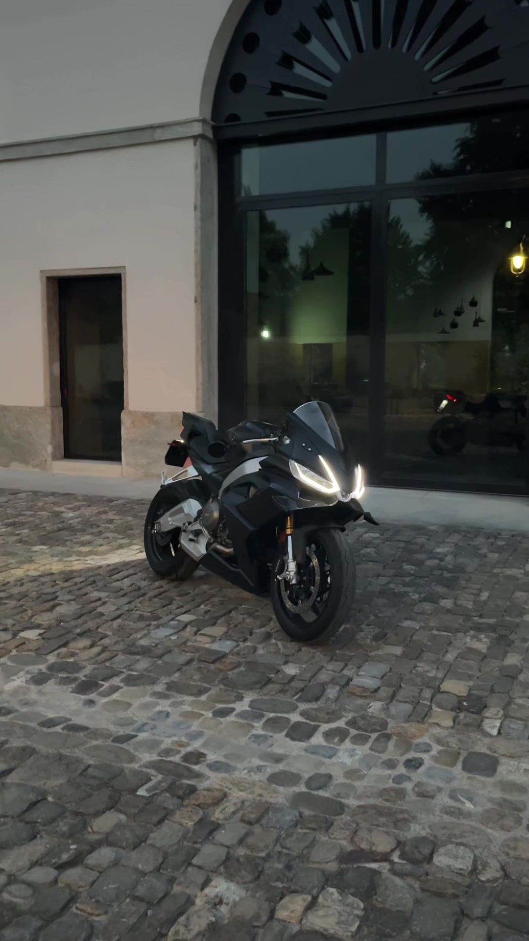@unknown rs660