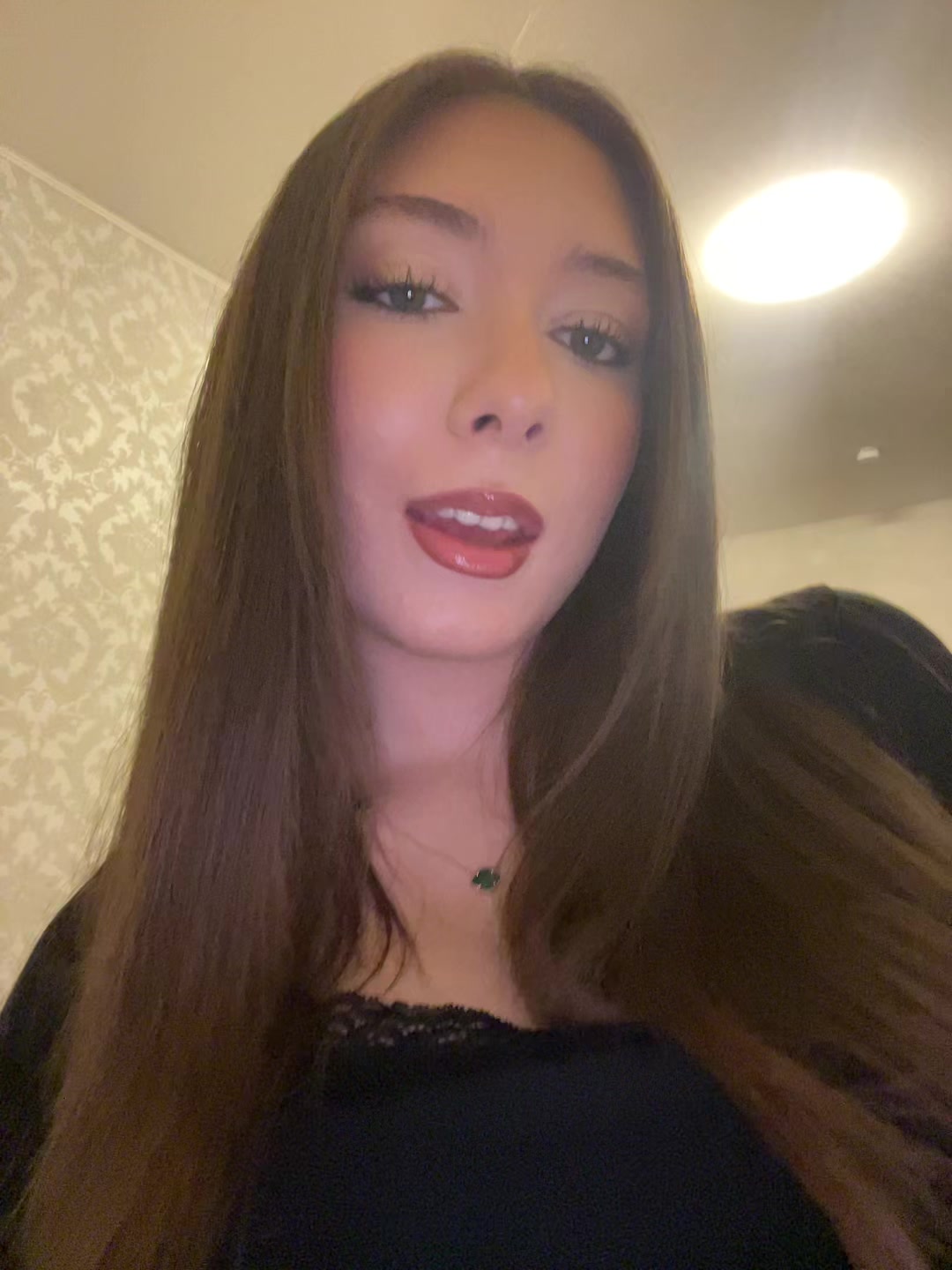 @Sisi