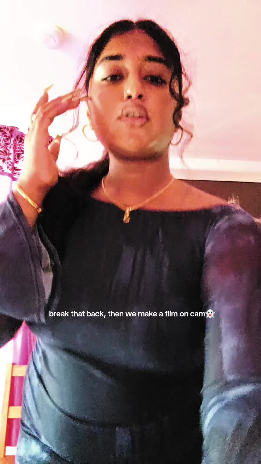 @Simona🎭