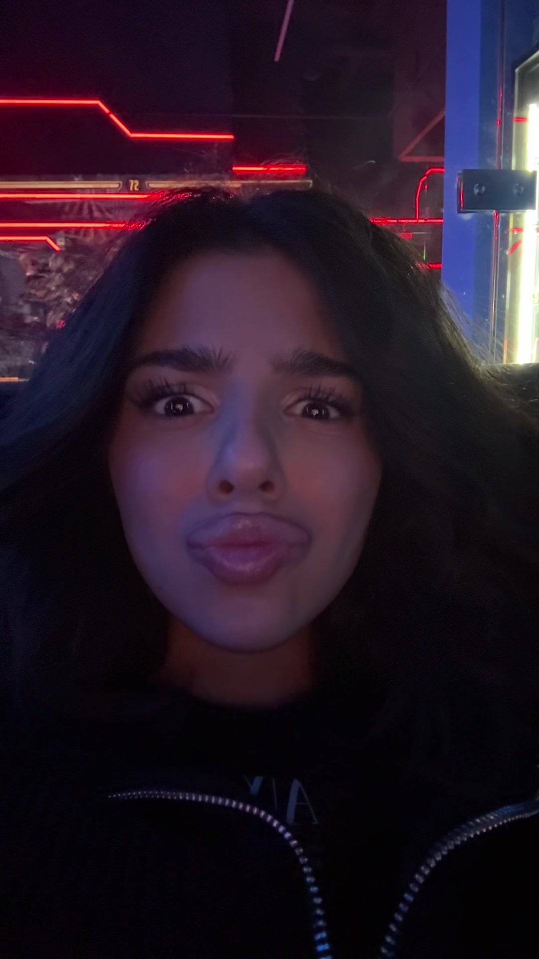 @arinaaiis
