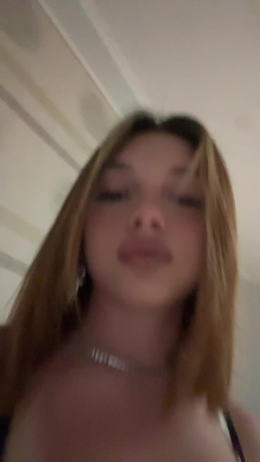 @denise