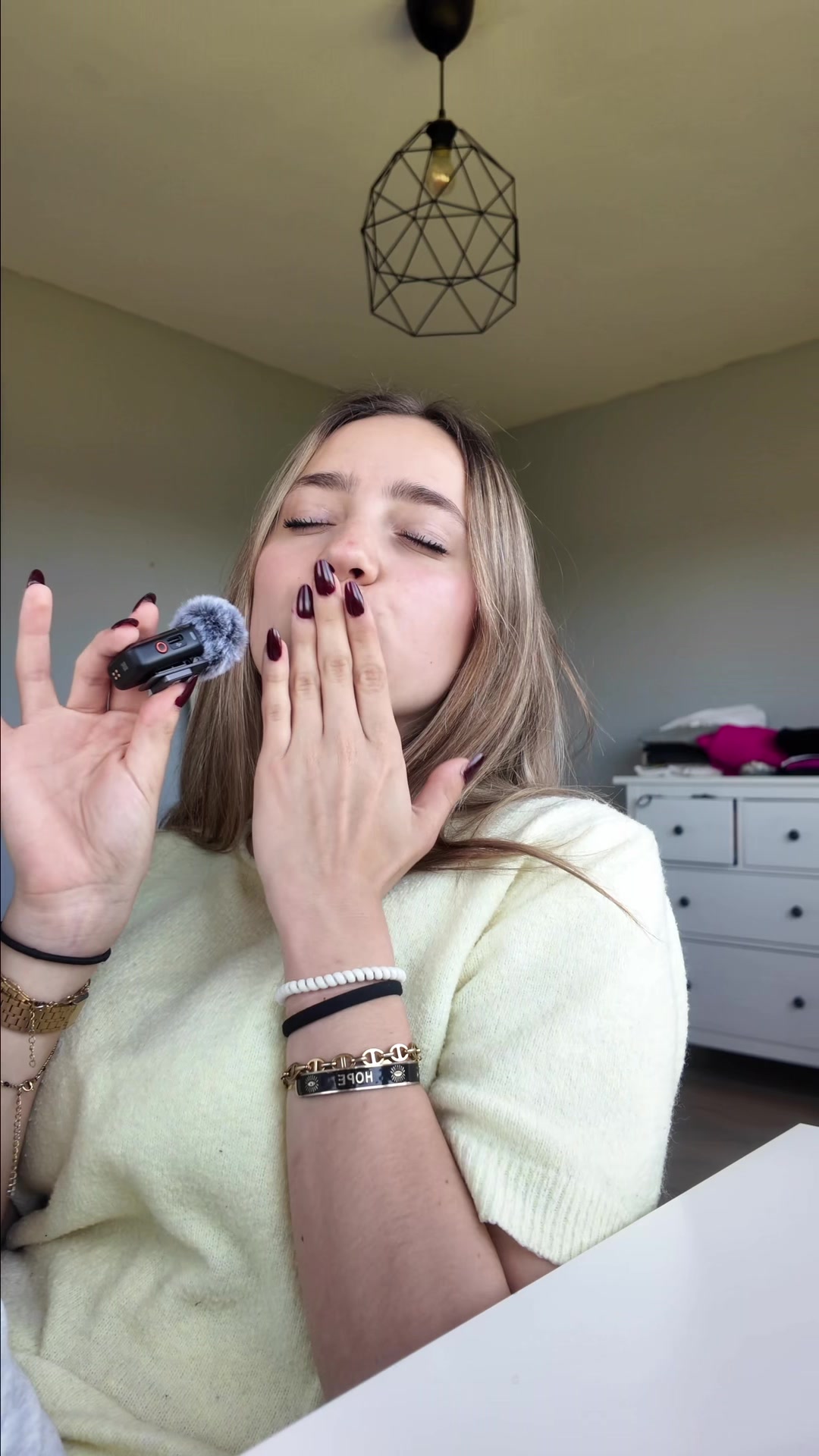 @ZOÉ G