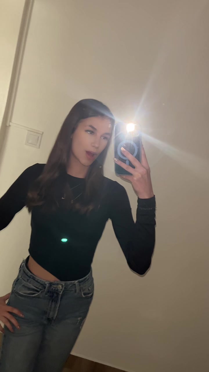 @Lili