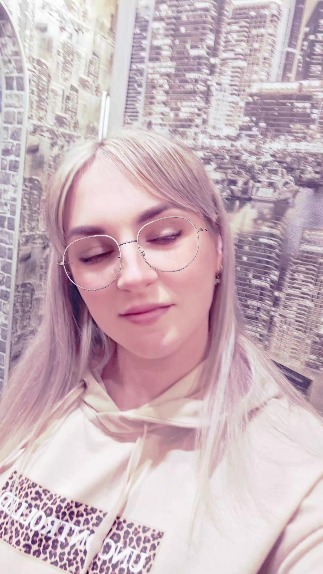 @Марта