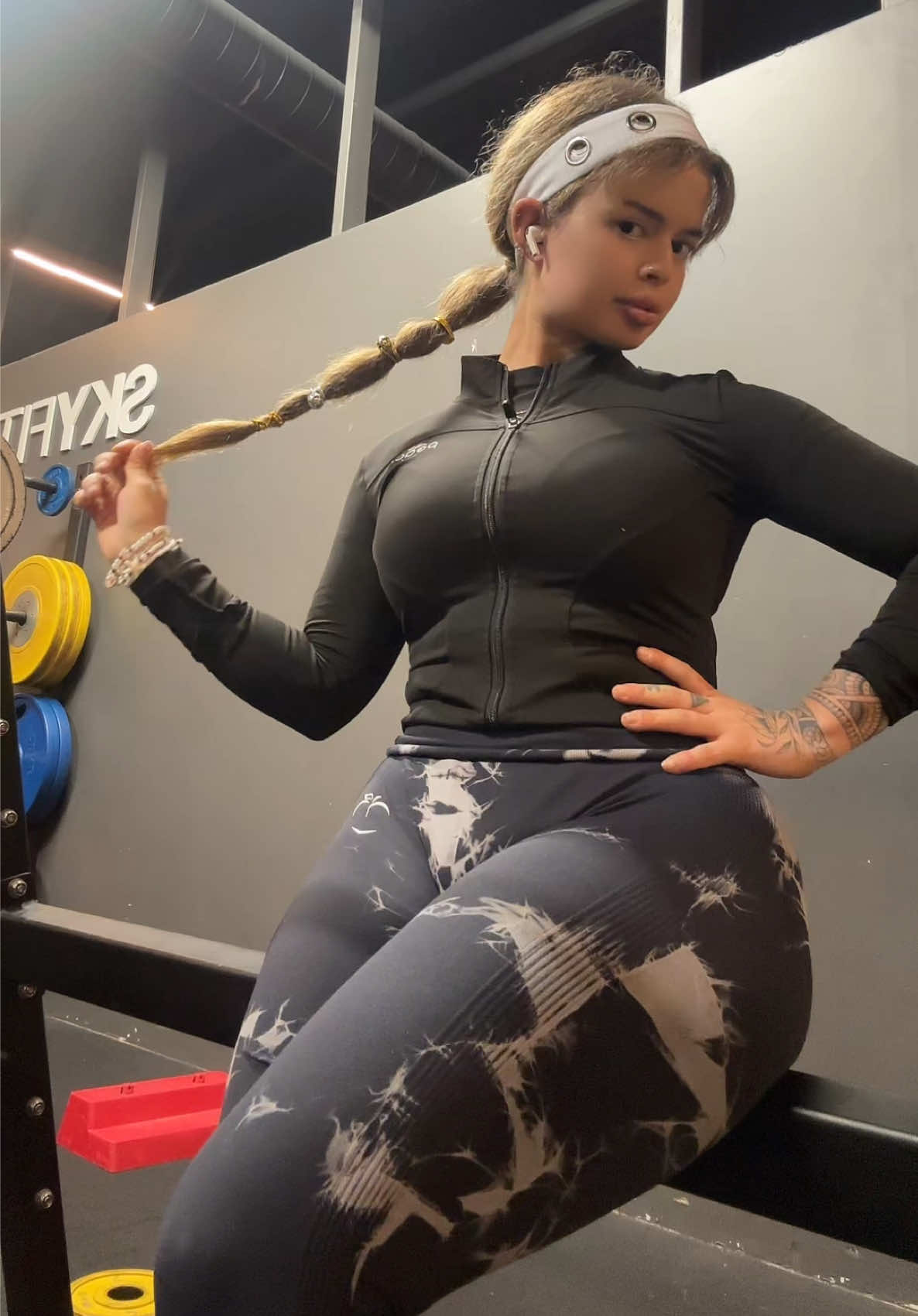 @selinahelene