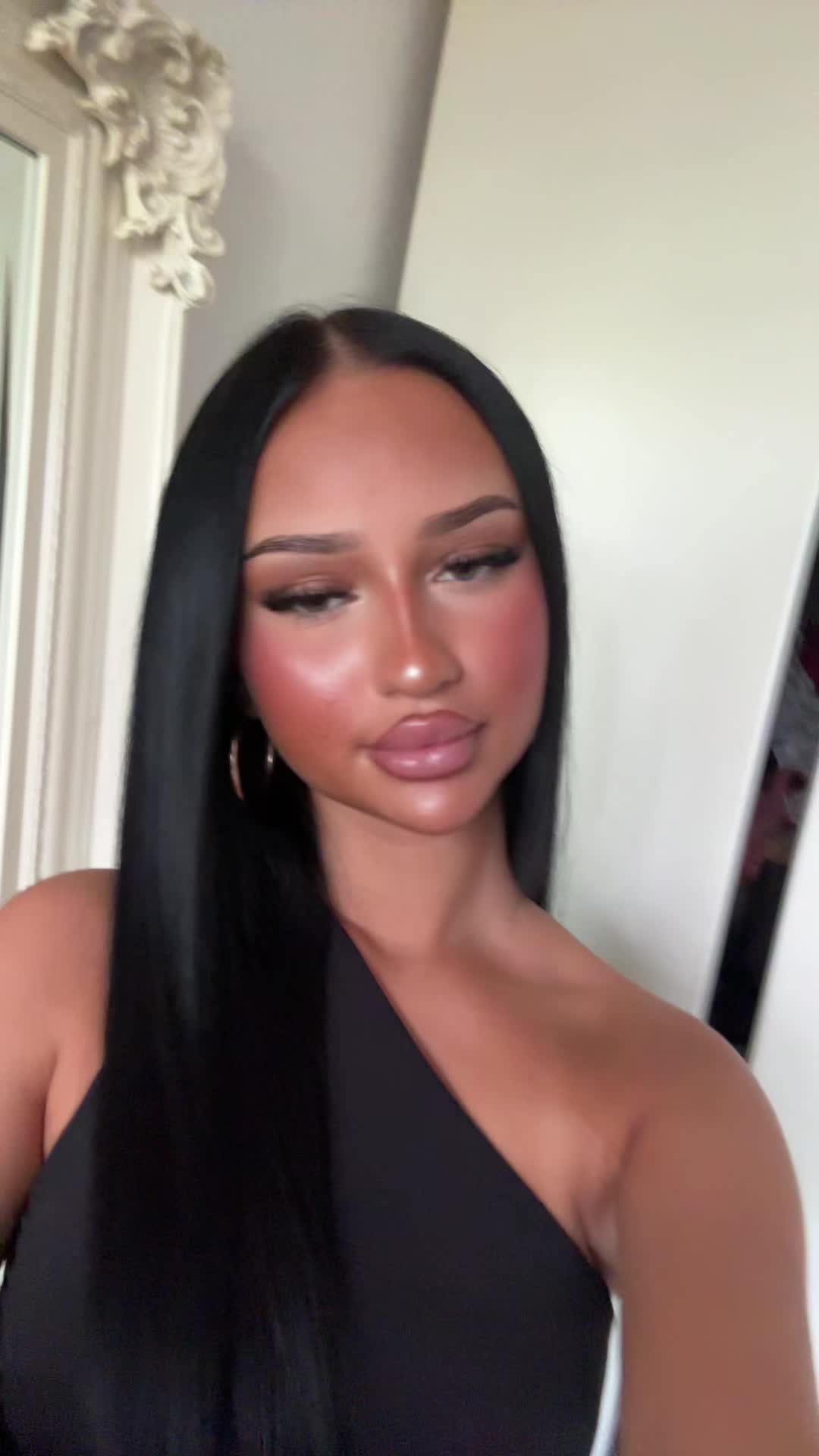 @𝒮𝒶𝓇𝒶𝒽.