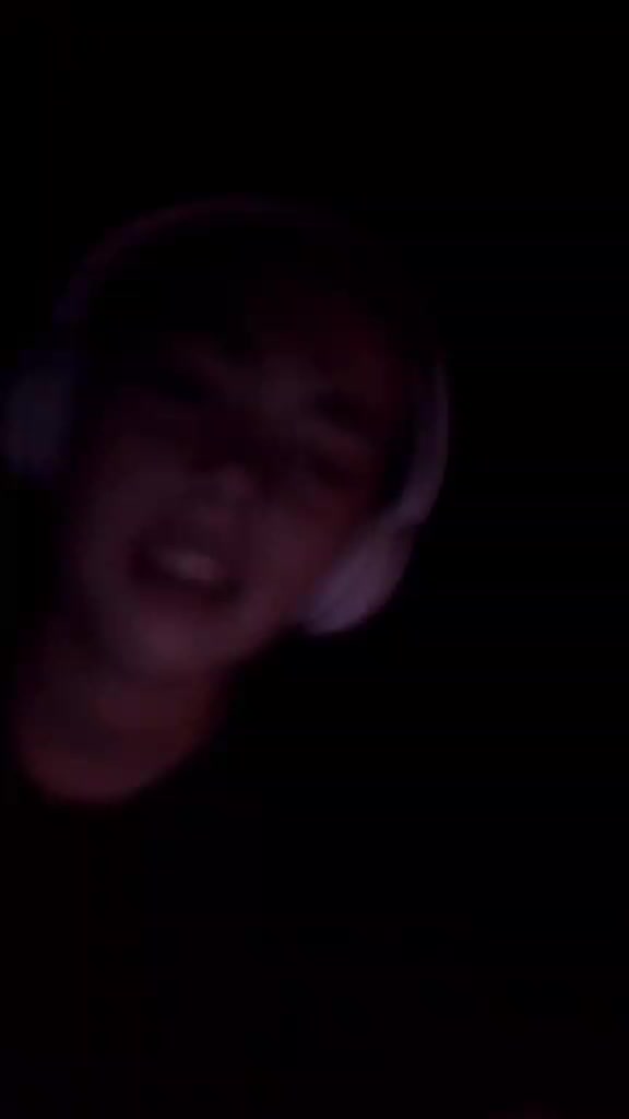 @𝐴𝑚𝑦_𝐸𝑚𝑢𝑐𝑐𝑖𝑎012