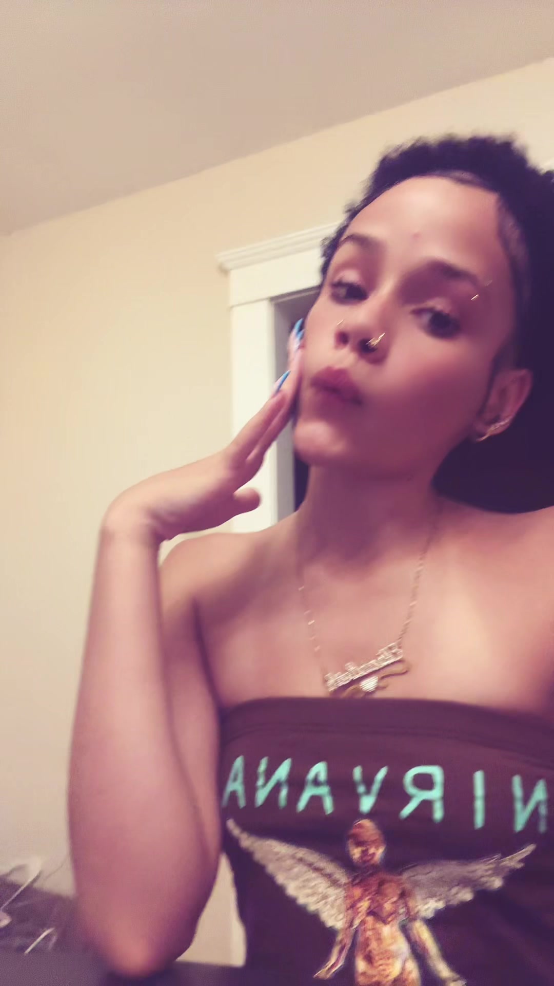 @Theyloveliz