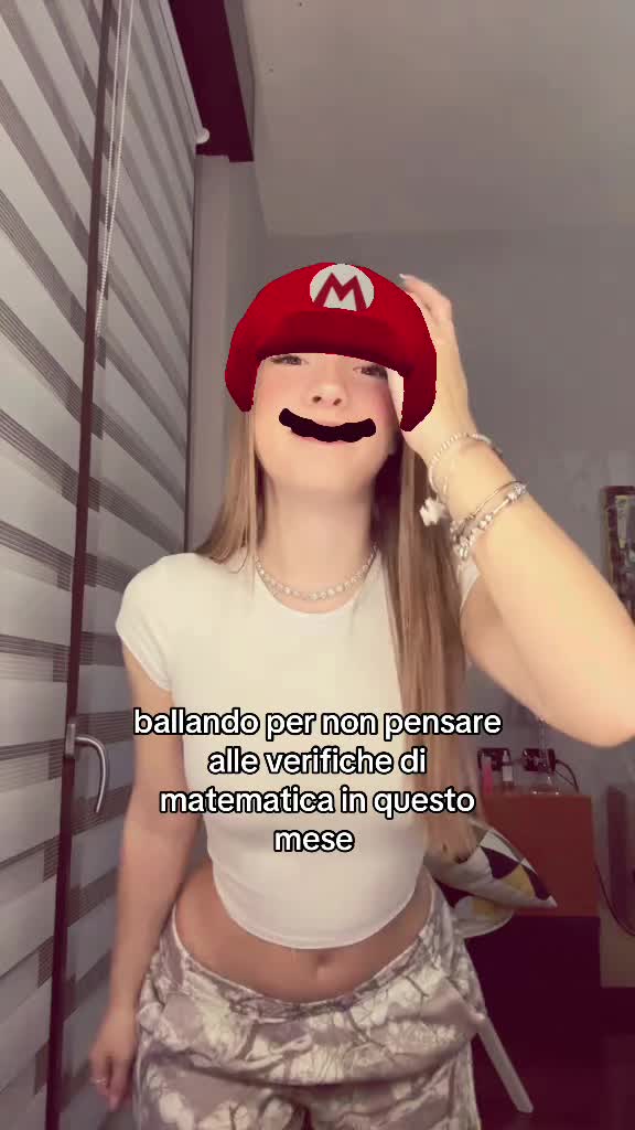 @𝐀𝐥𝐢𝐜𝐞𝐞🌺