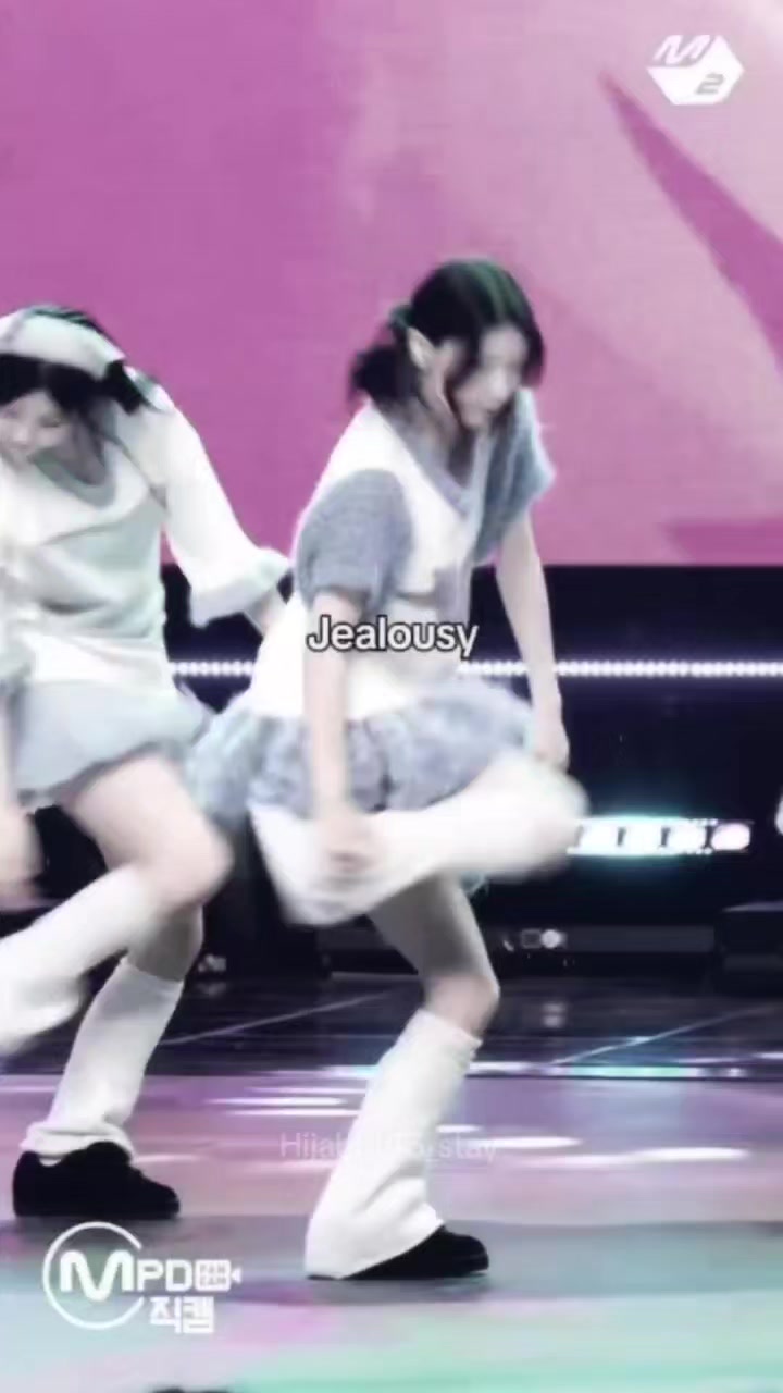 @โ<{๐ฒ๐ฆ_stay}>โ