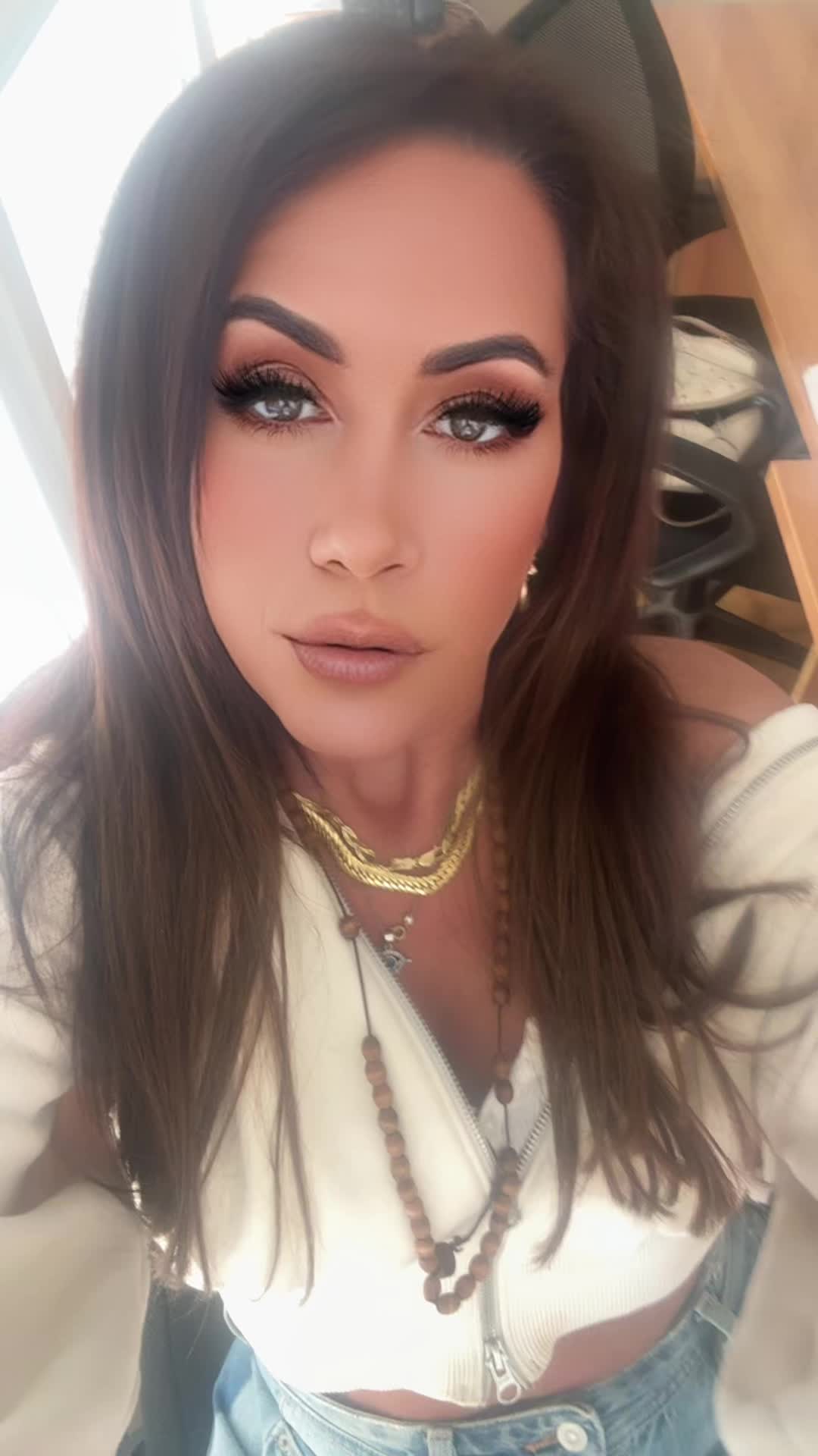 @sabrina83