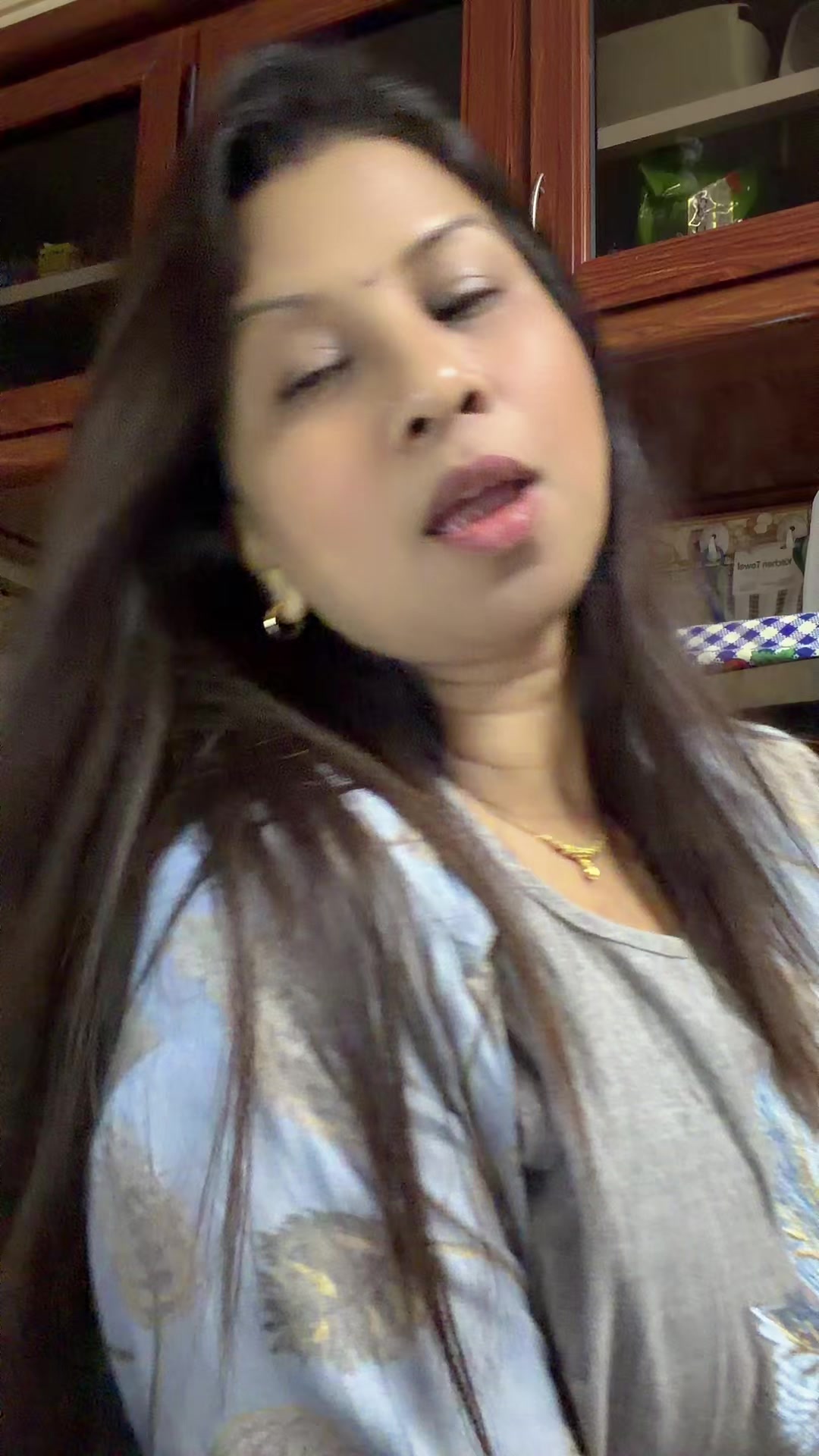 @SIMRAN 🇲🇺