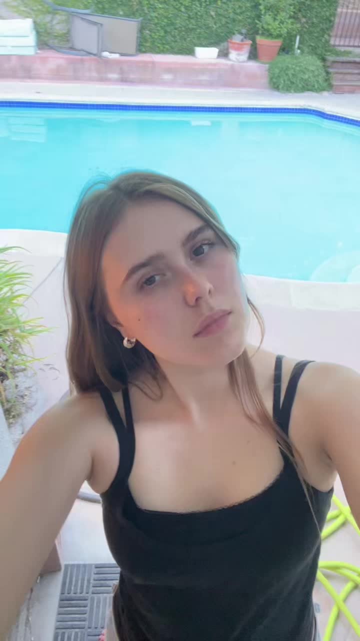 @💐🦢🫧Sarah🌷🪩🐇