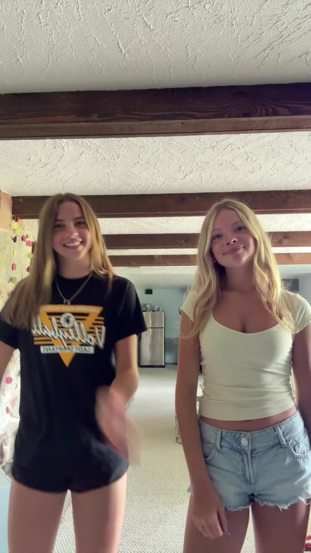 @Sienna