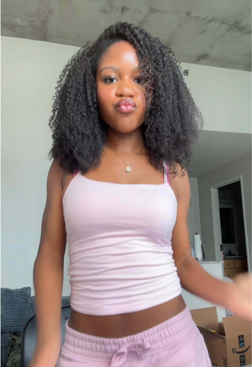 @omo
