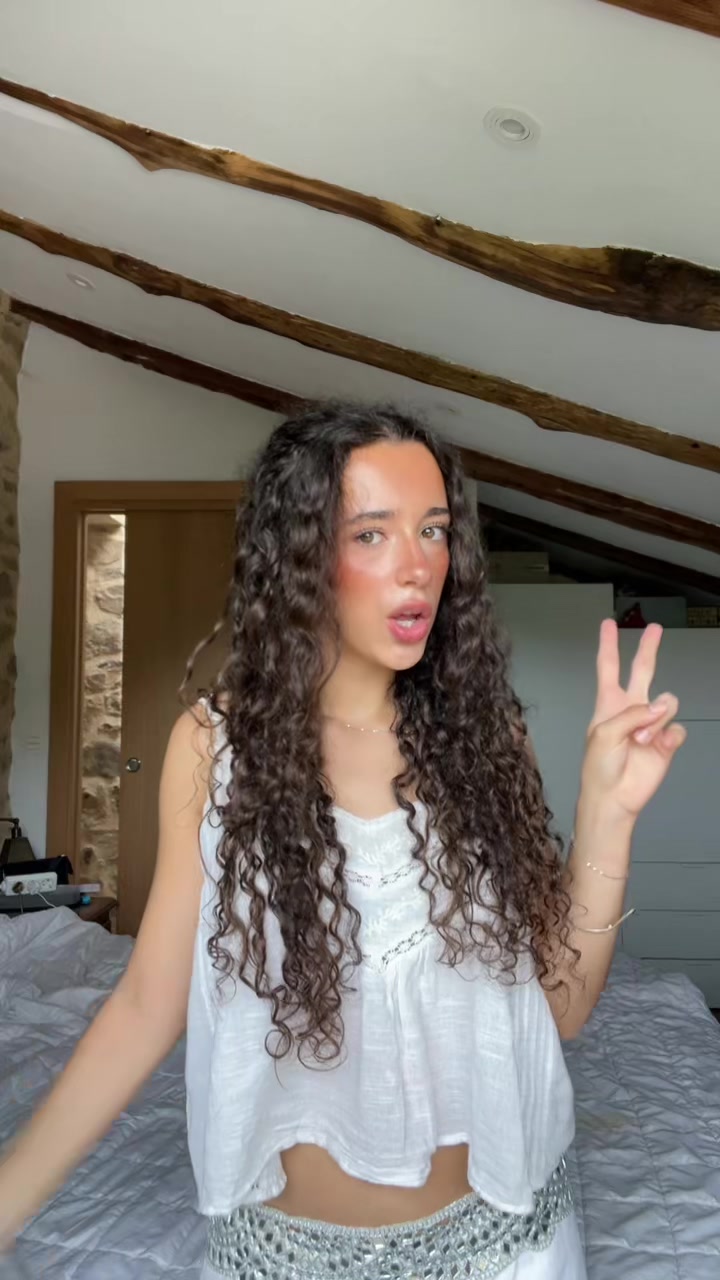 @chachipistachi__