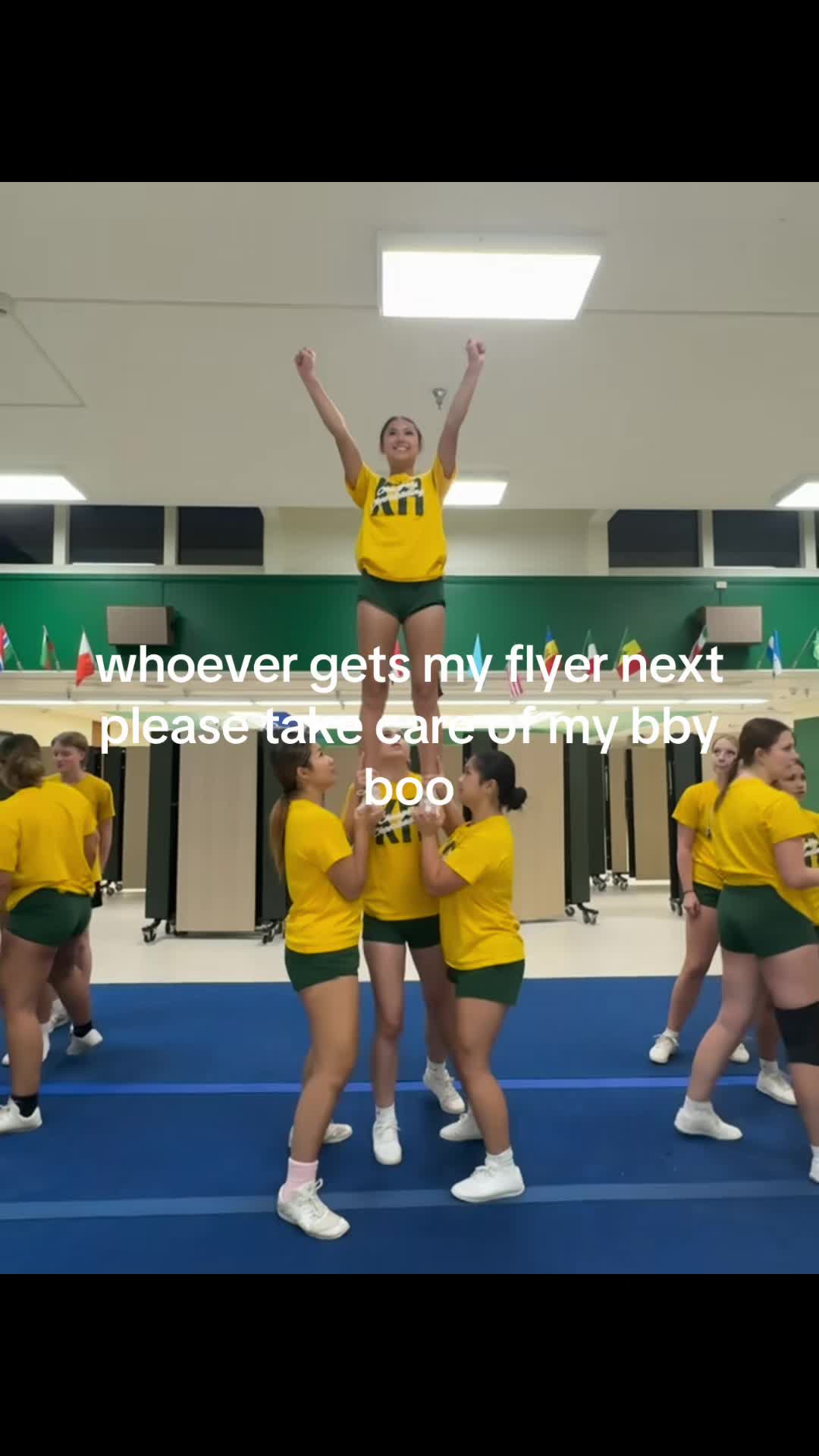 @️