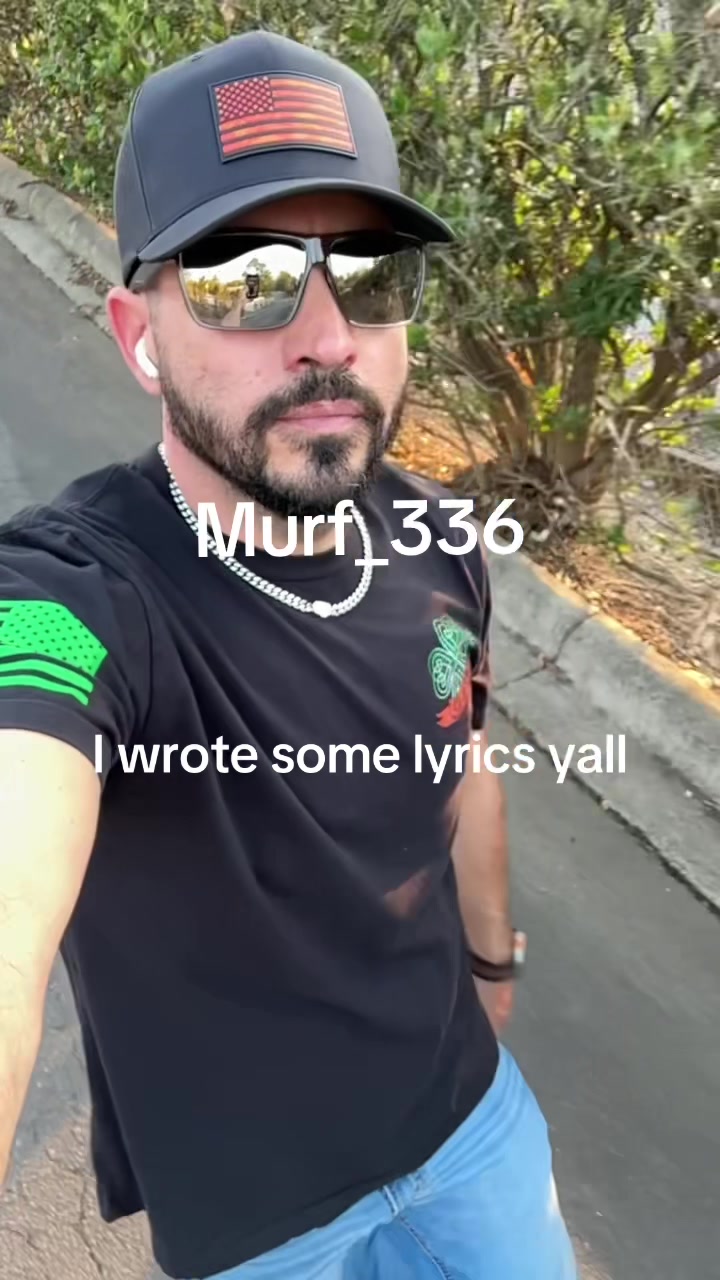 @MUЯF