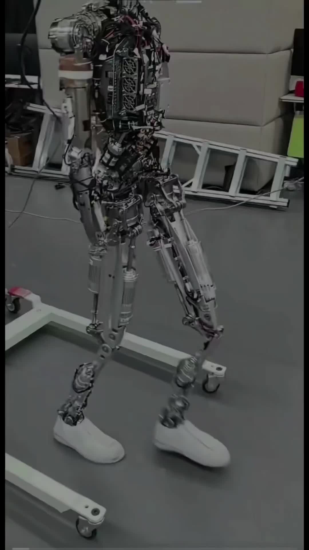 @techniahqrobot