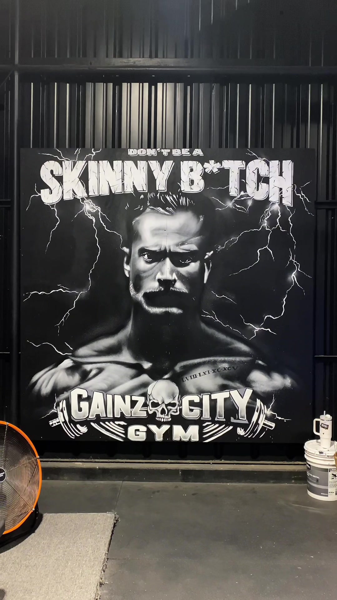 @Art_byAdrian