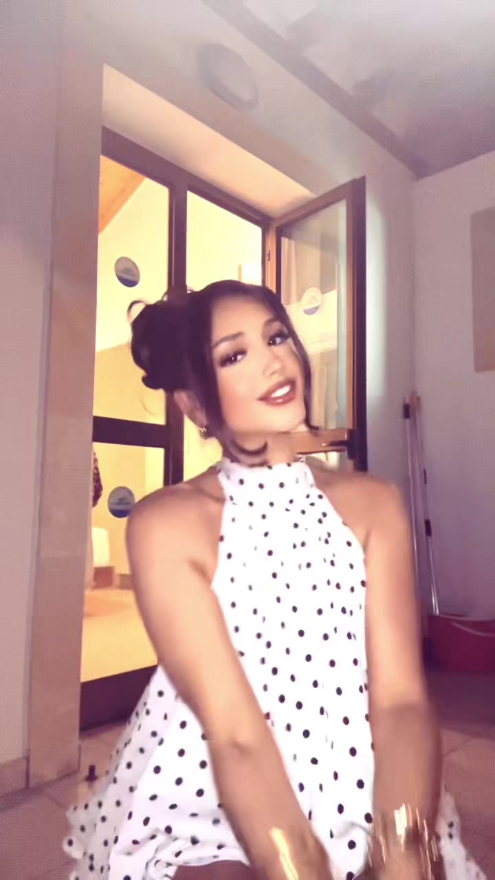 @s j