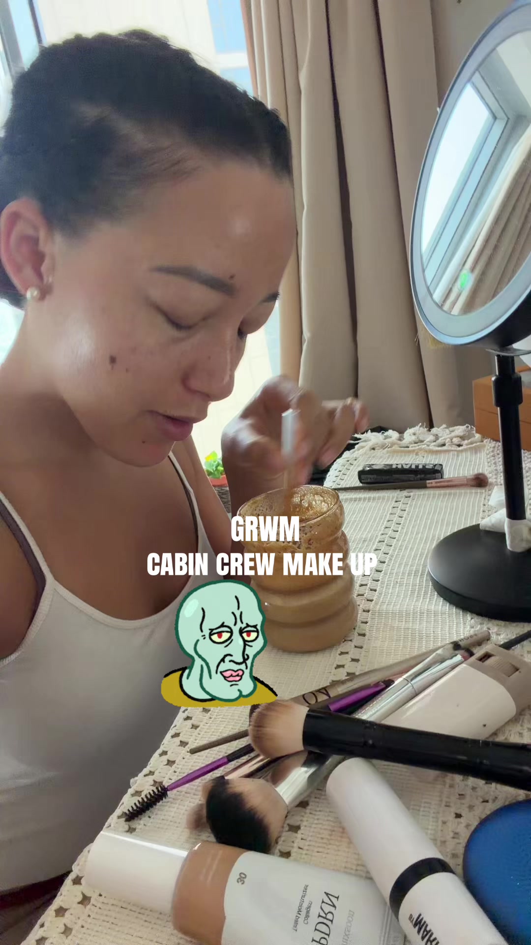 @Anaroxyy