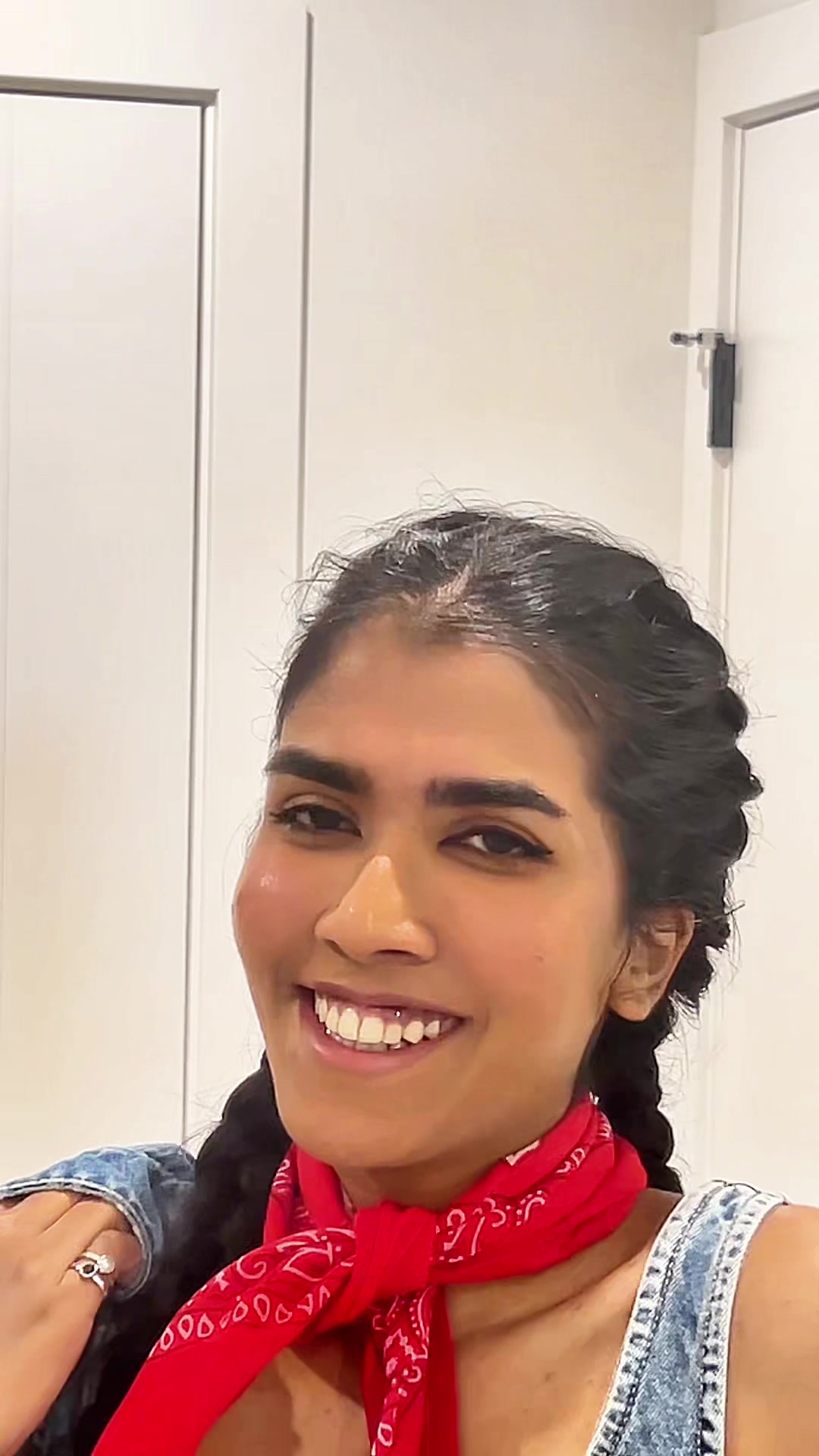 @aviah_shenali_