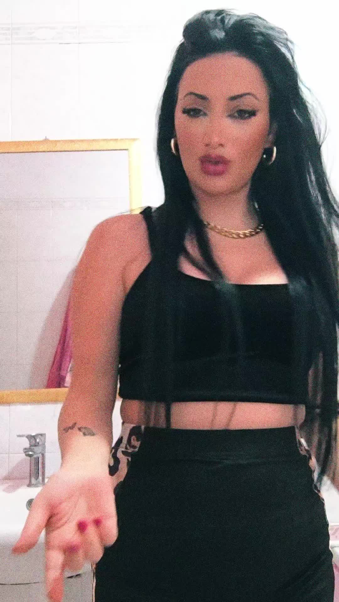 @&spades;️✨ 𝙂𝙞𝙖𝙠𝙮 𝘿𝙞 𝙑𝙞𝙖 ✨&spades;️