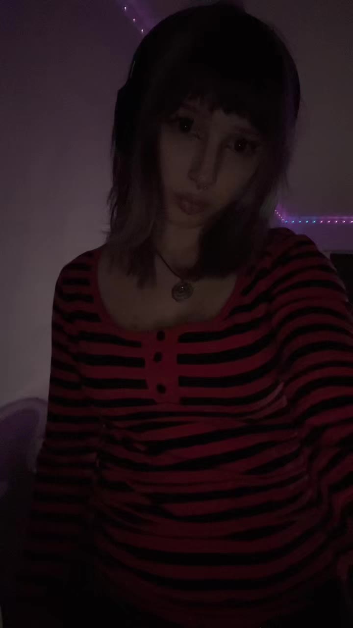 @n4d1@