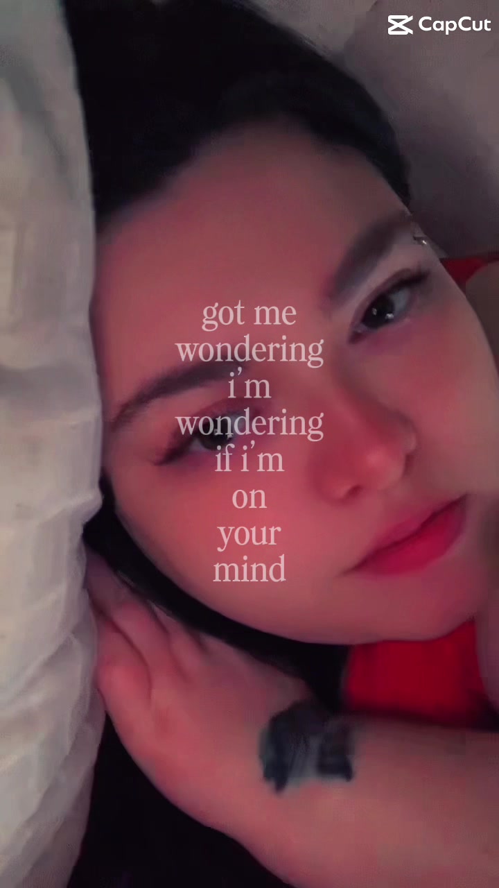 @FluffiBuniTushie