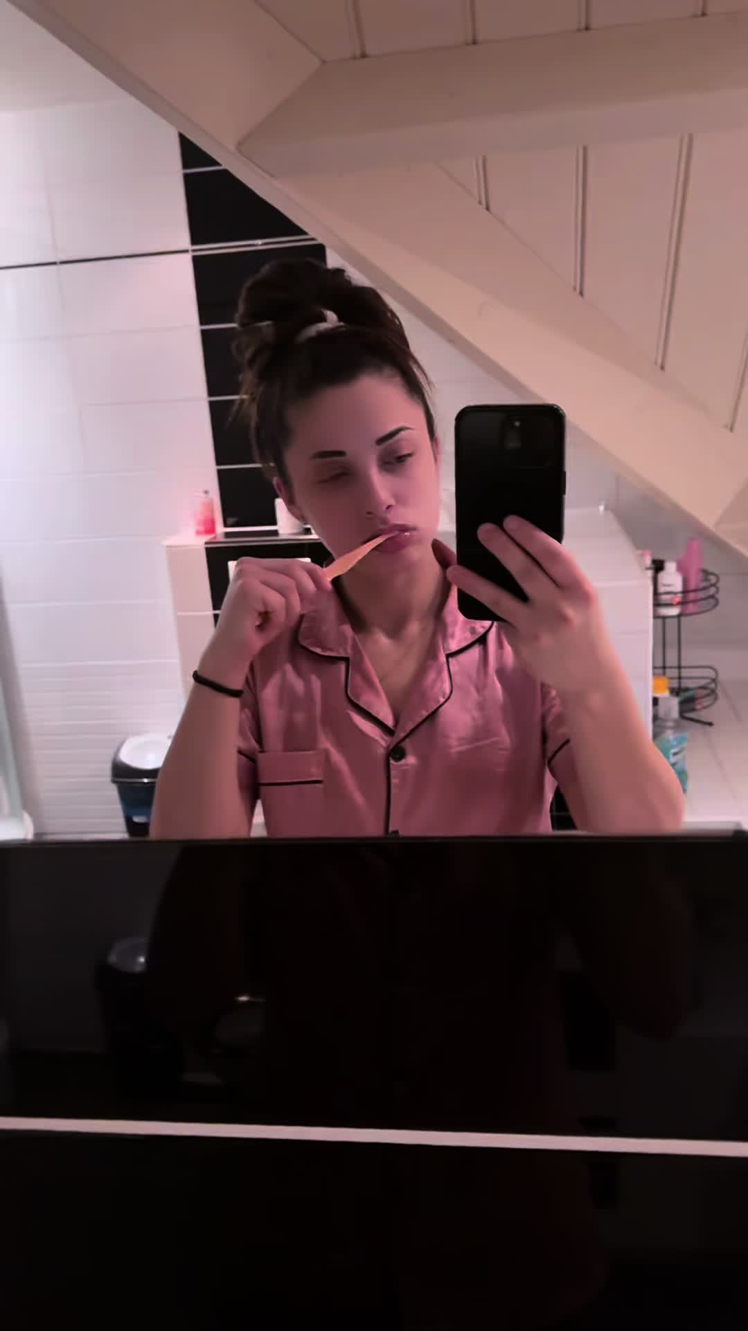 @Nikol