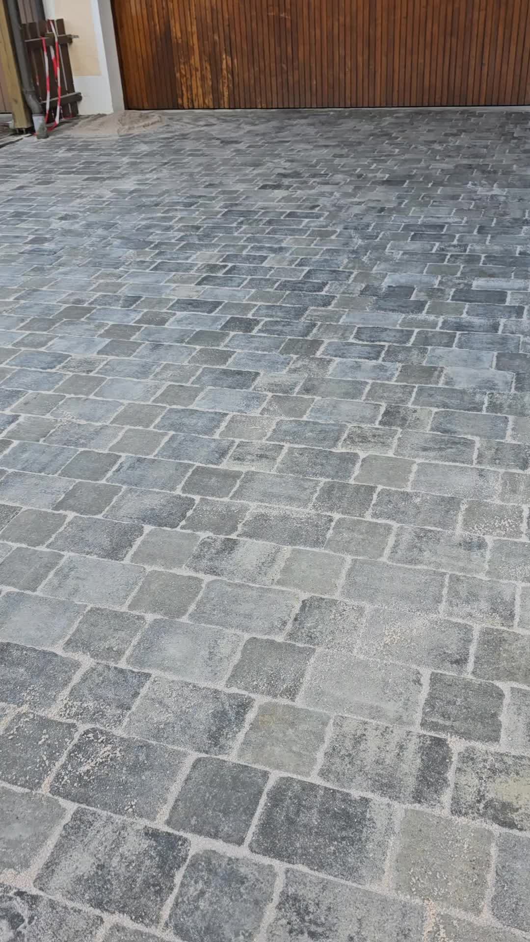 @Egzon Rexhepi