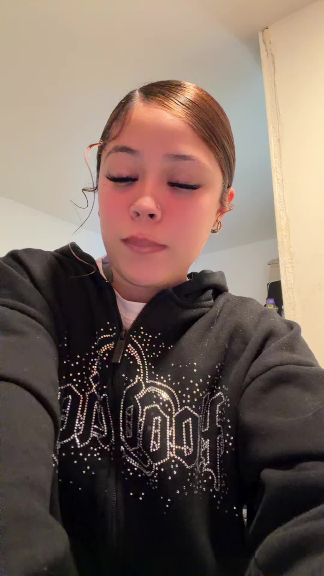 @Nini