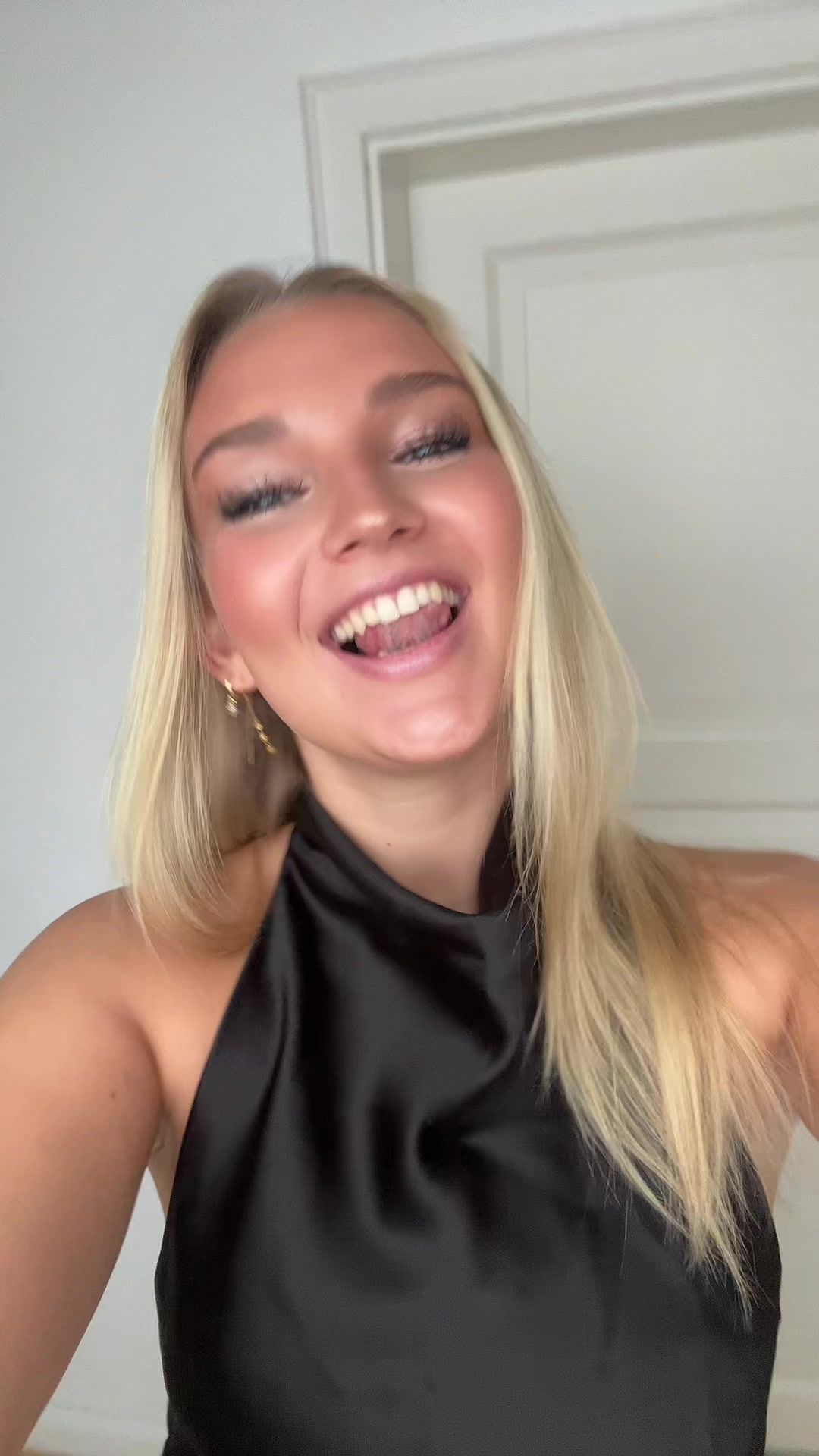@MILA VIKTORIA