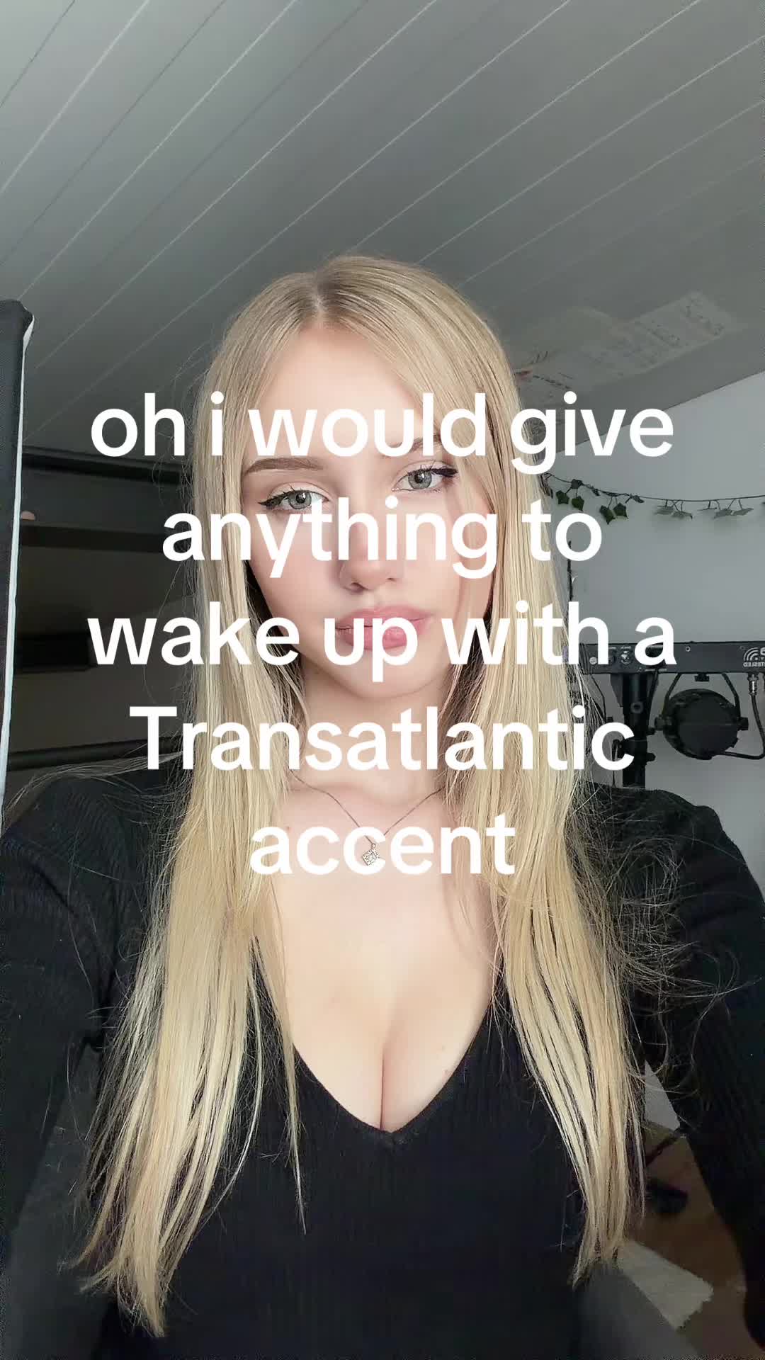 @Sophia