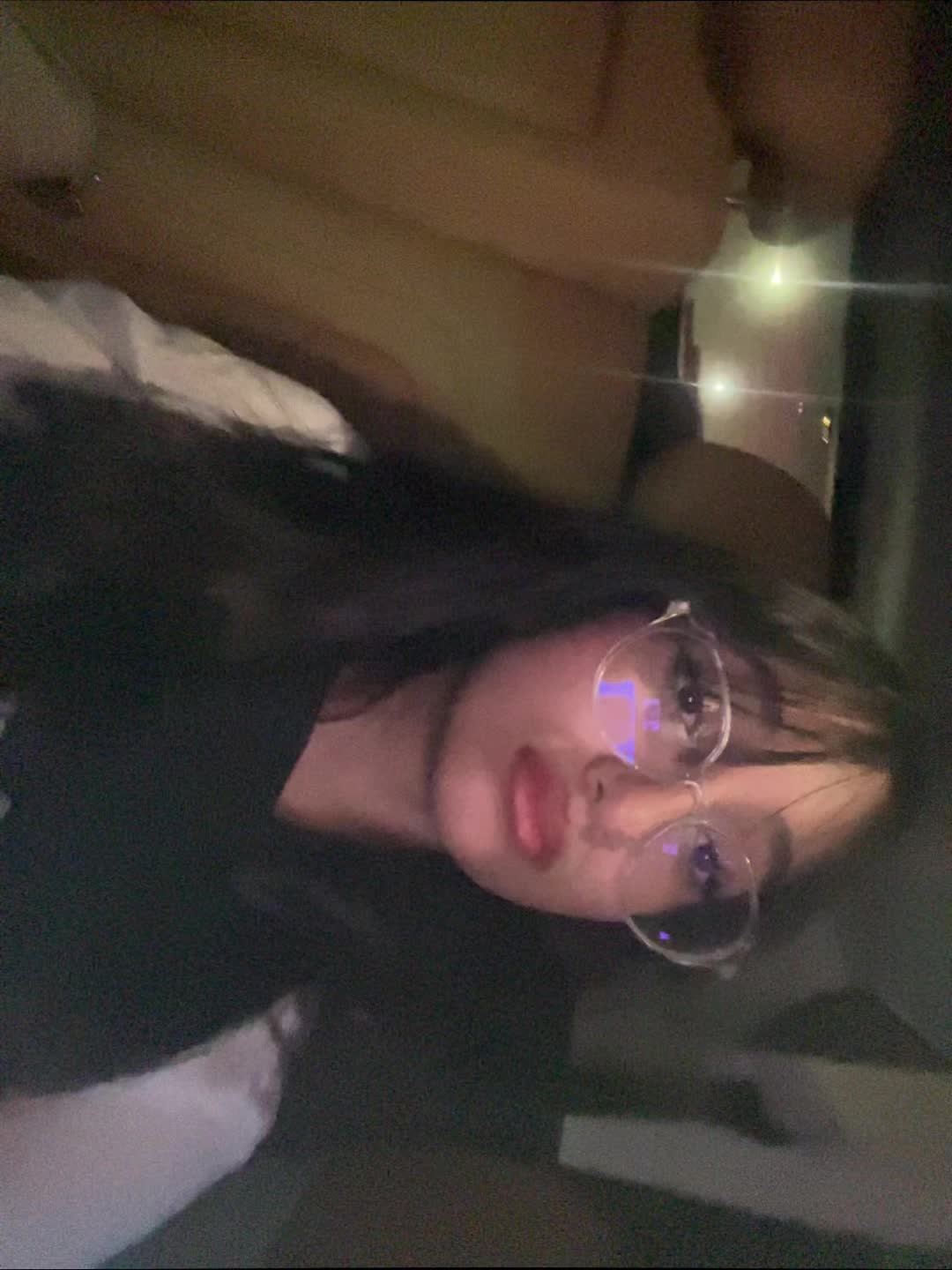 @Zizi🪷✨