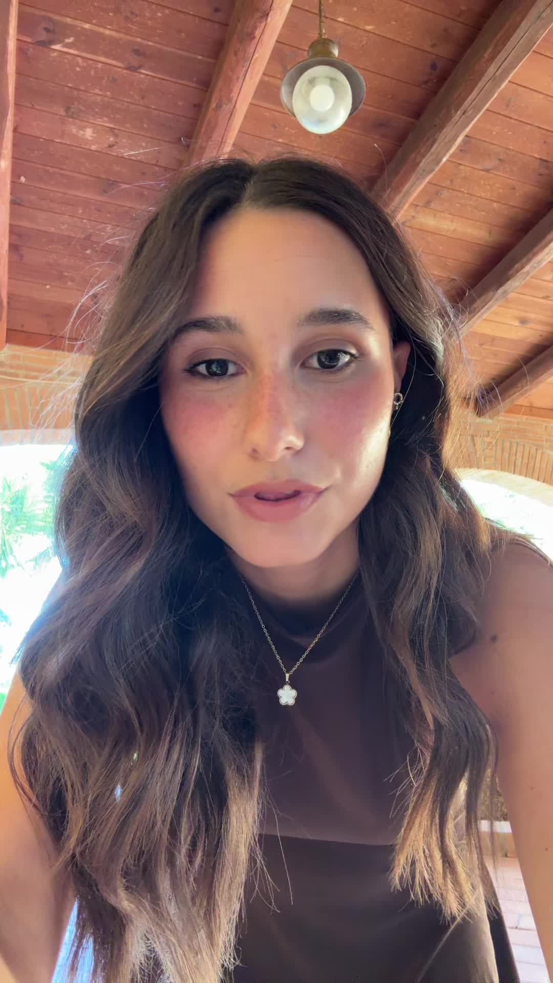@Elisa