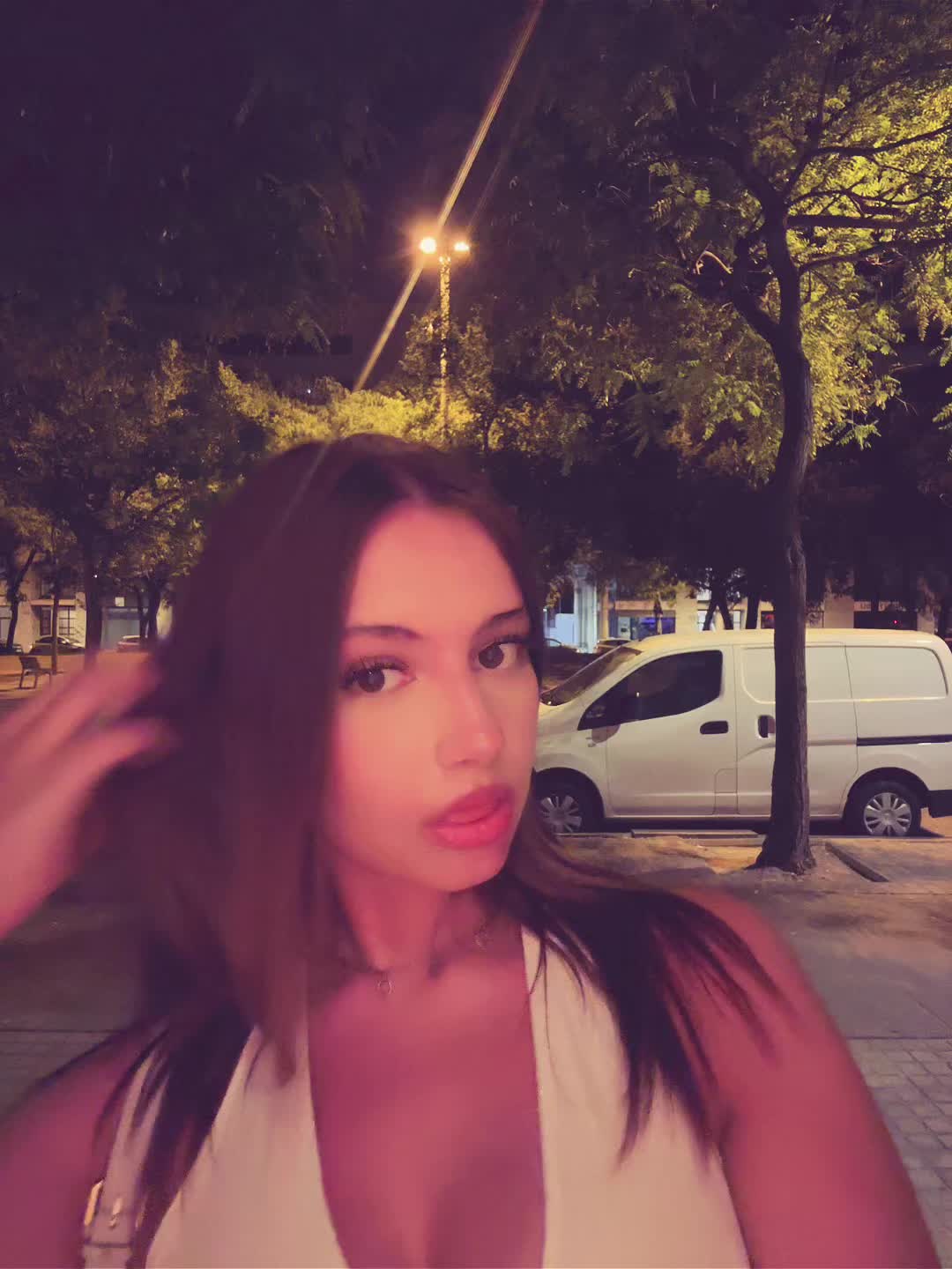 @cara24__