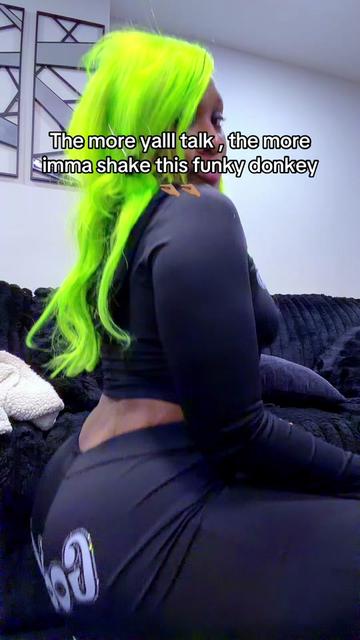 @TheRealTinkaabellaaa🧡