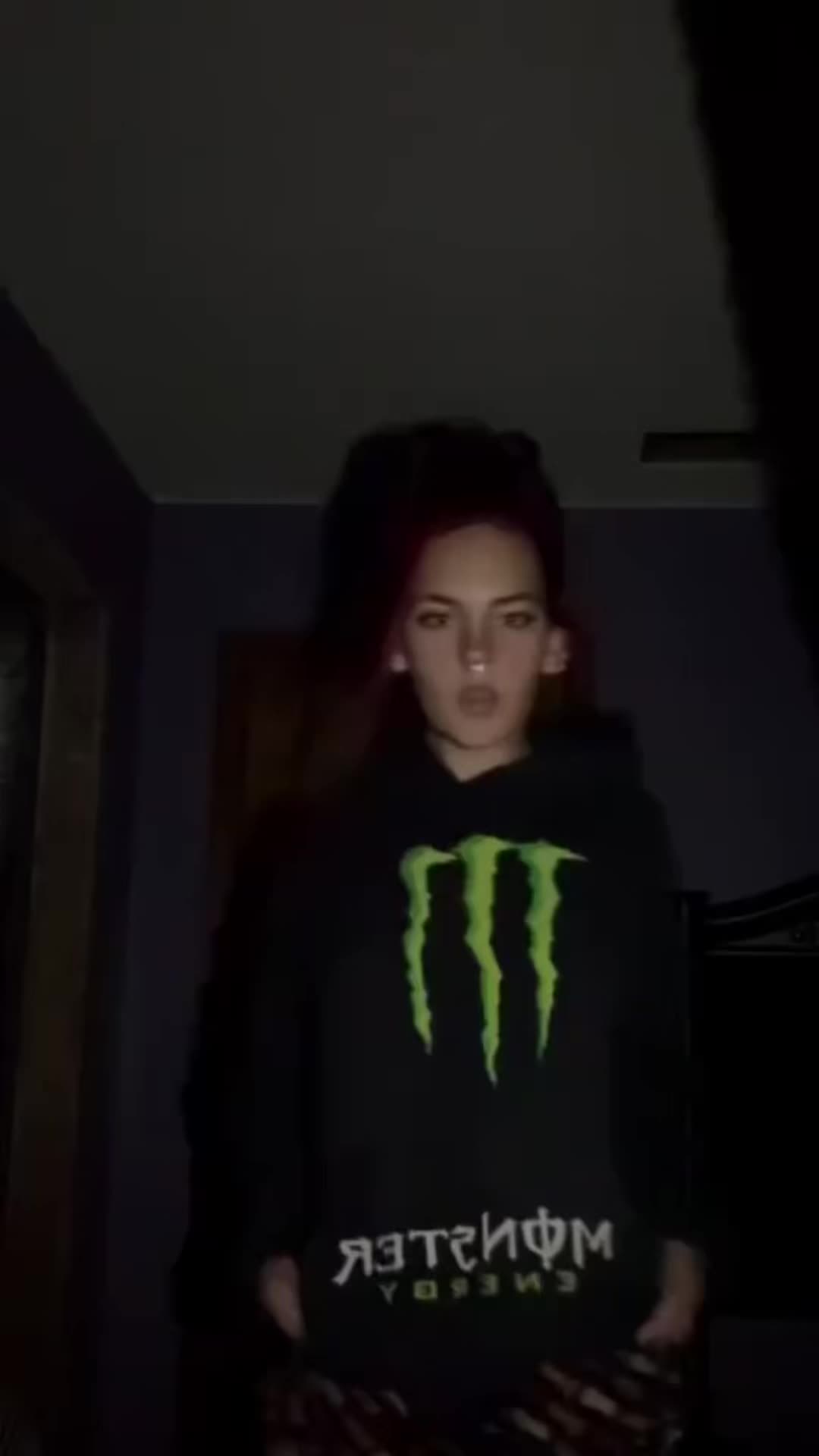 @𝕮𝖆𝖗𝖑𝖊𝖞 𝕭𝖚𝖑𝖑𝖔𝖈𝖐🧿