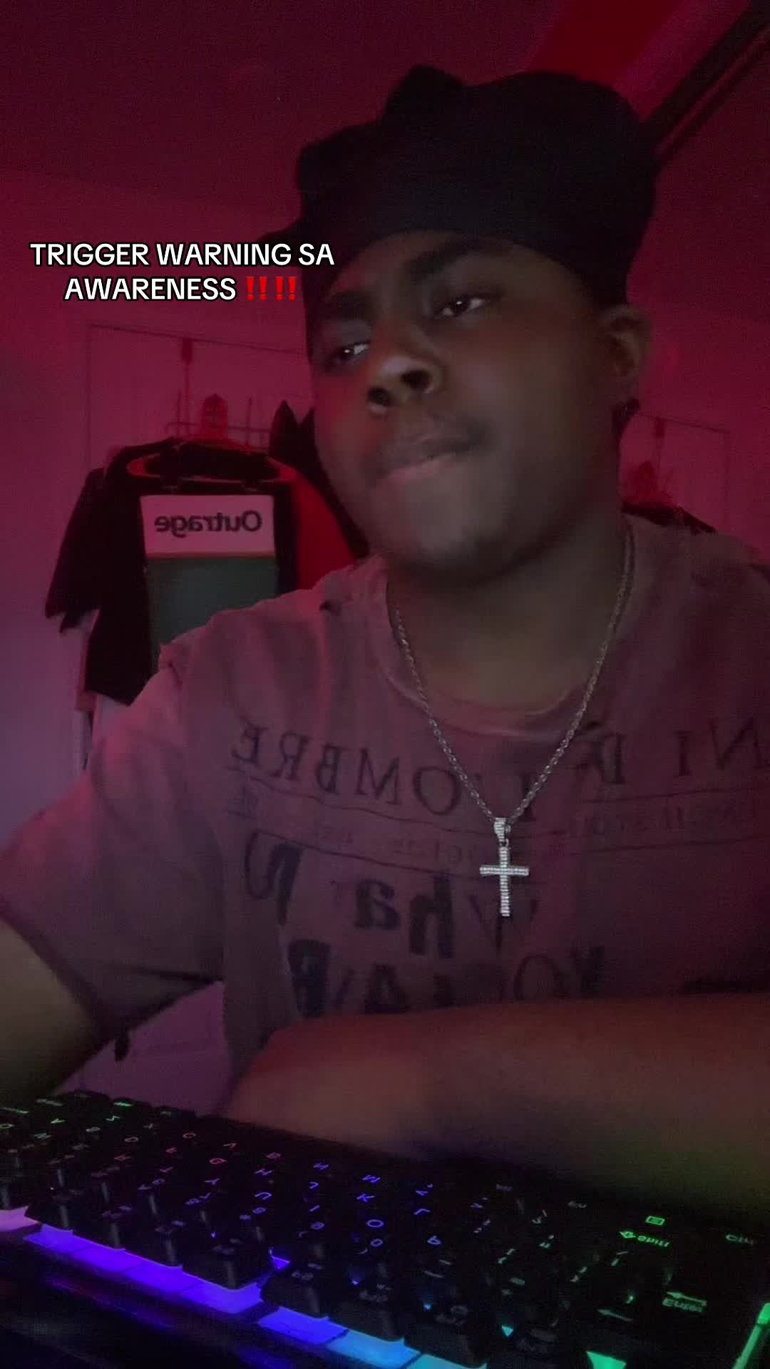@KJ 🟣🔴