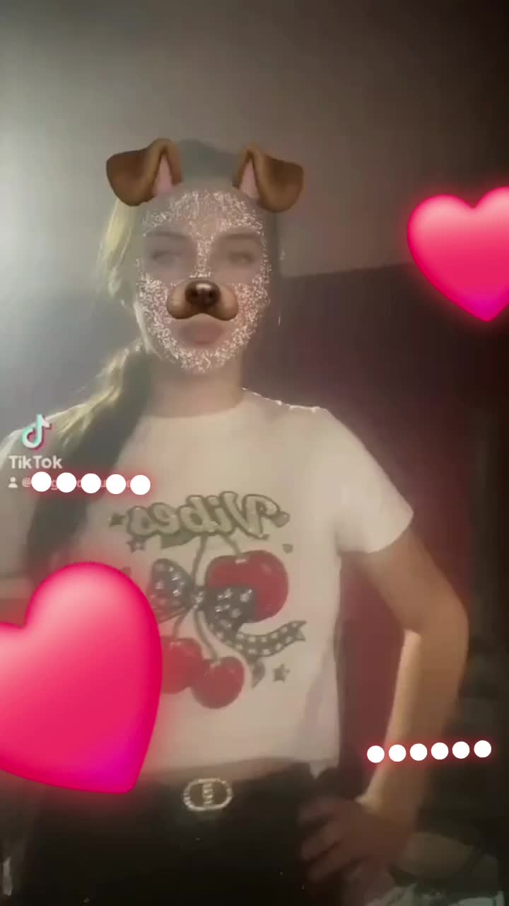 @🗣𝕸𝖔𝖓𝖎𝖈𝖆💞