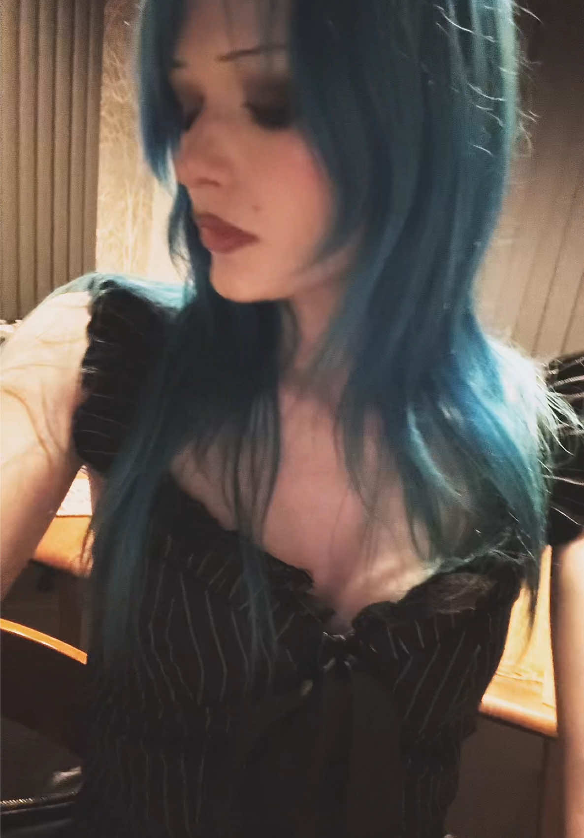 @girlwiththecoolbluehair