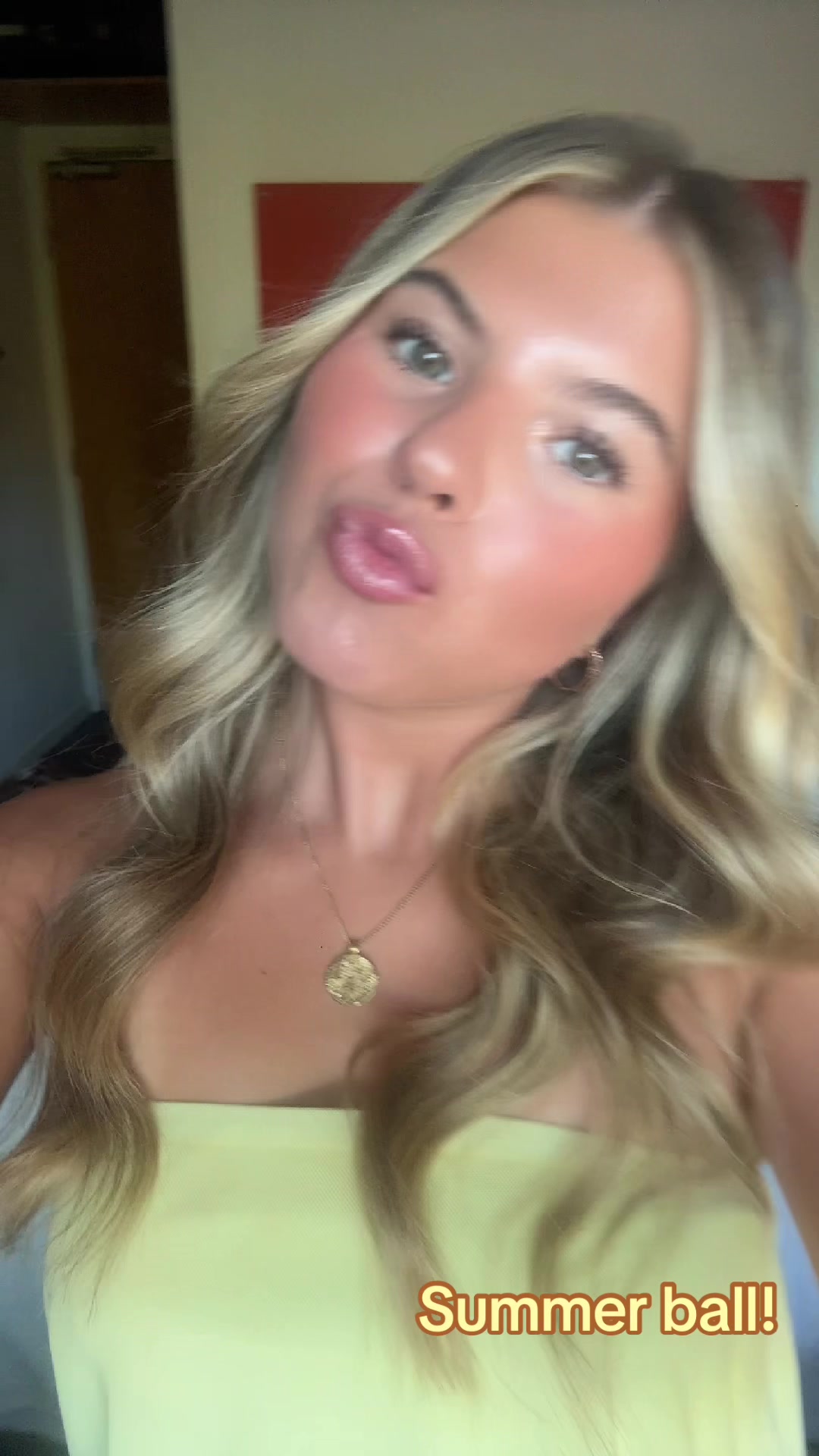 @sophiaphilips_