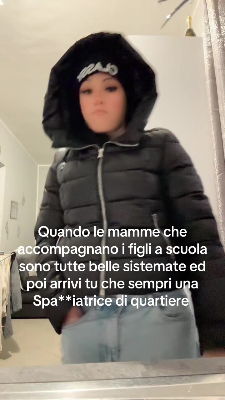 @RosyLaRocca