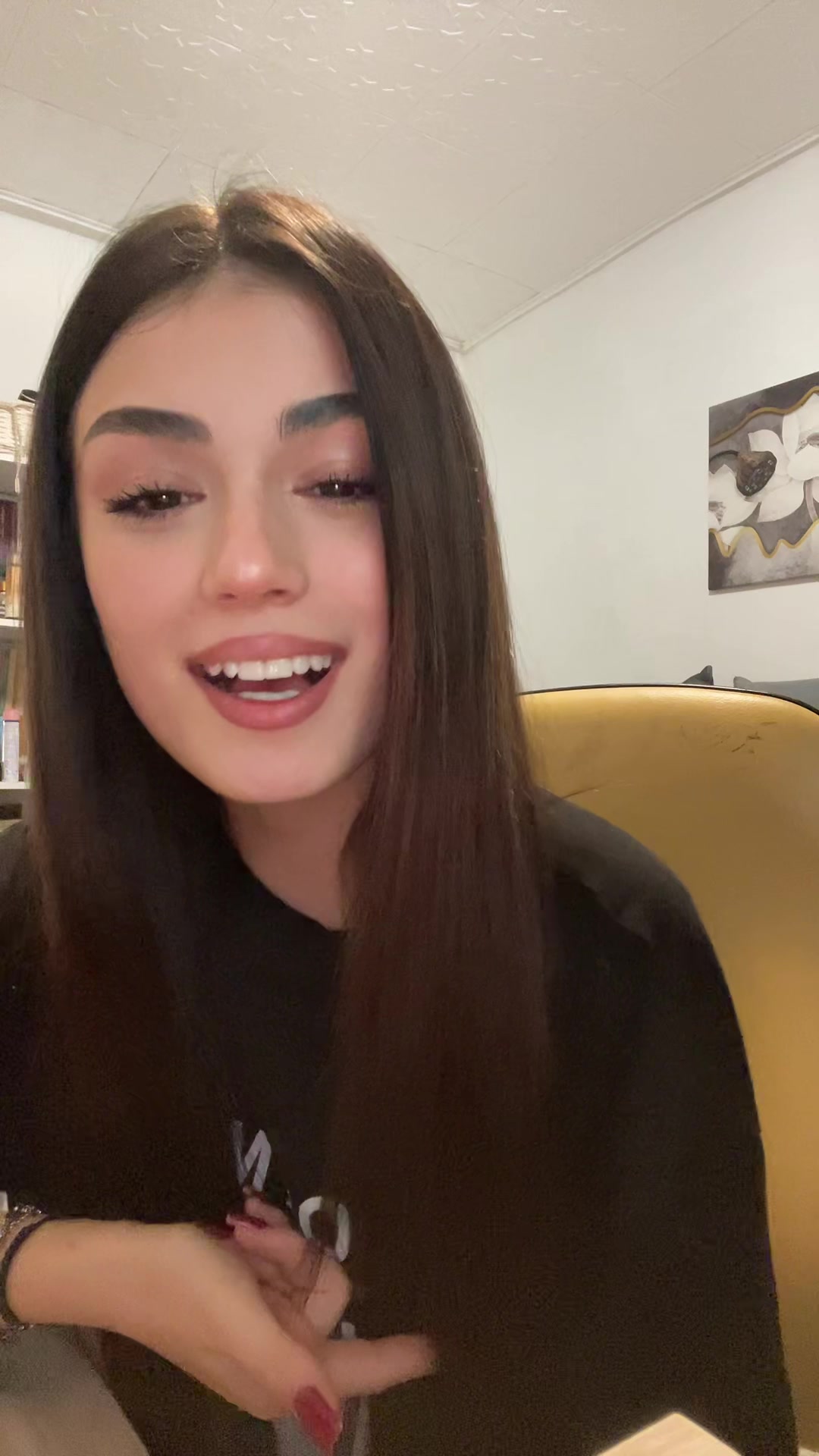 @nicoletaavaleriaa