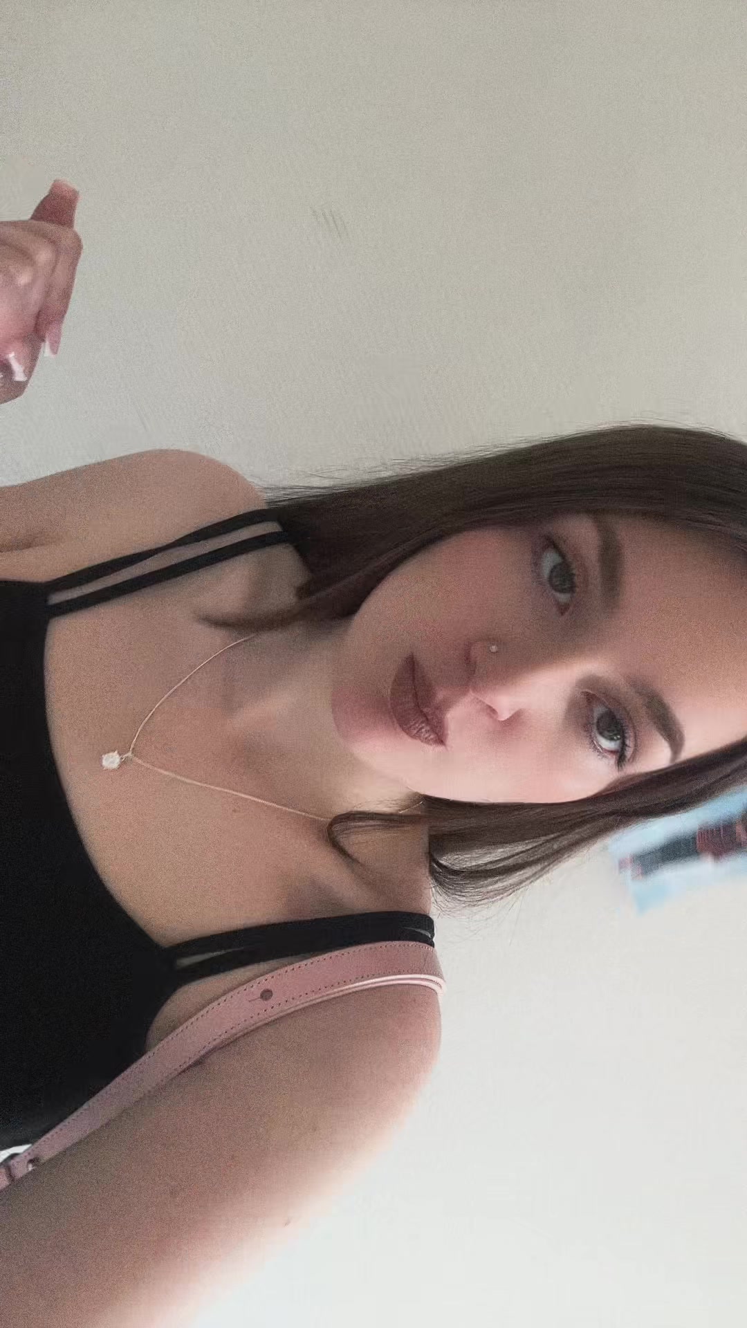 @L🫶🏻