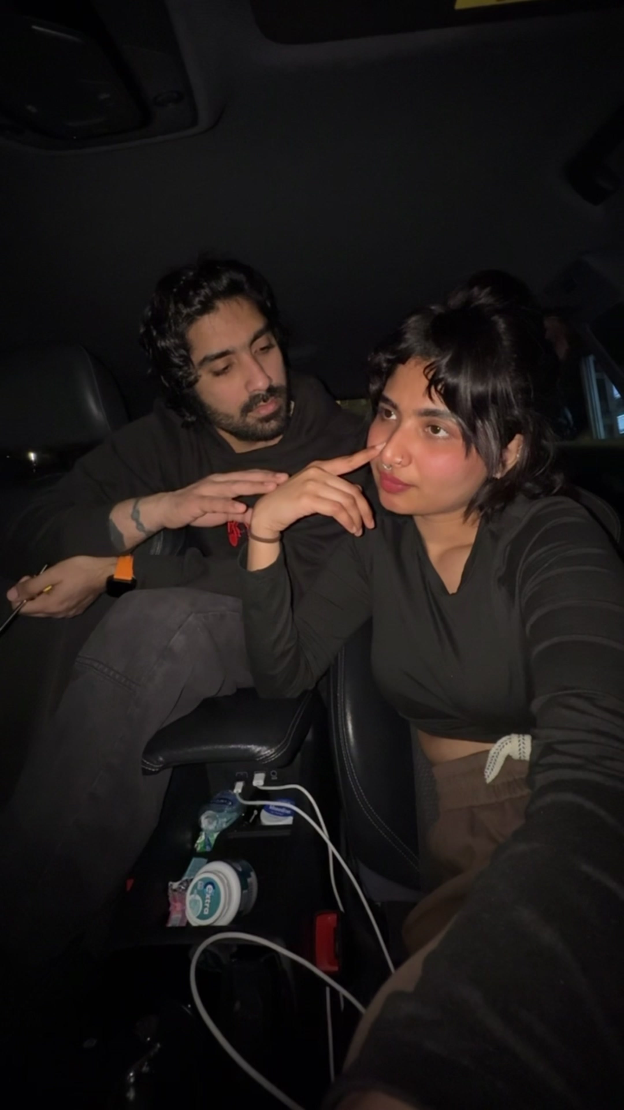 @Ammayummonum