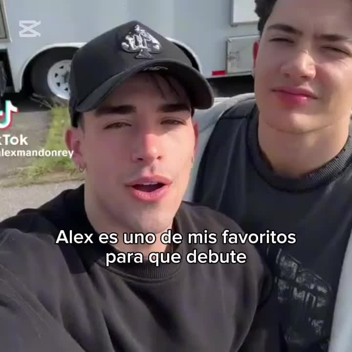 @𝑁𝑜𝑟⁴🥐